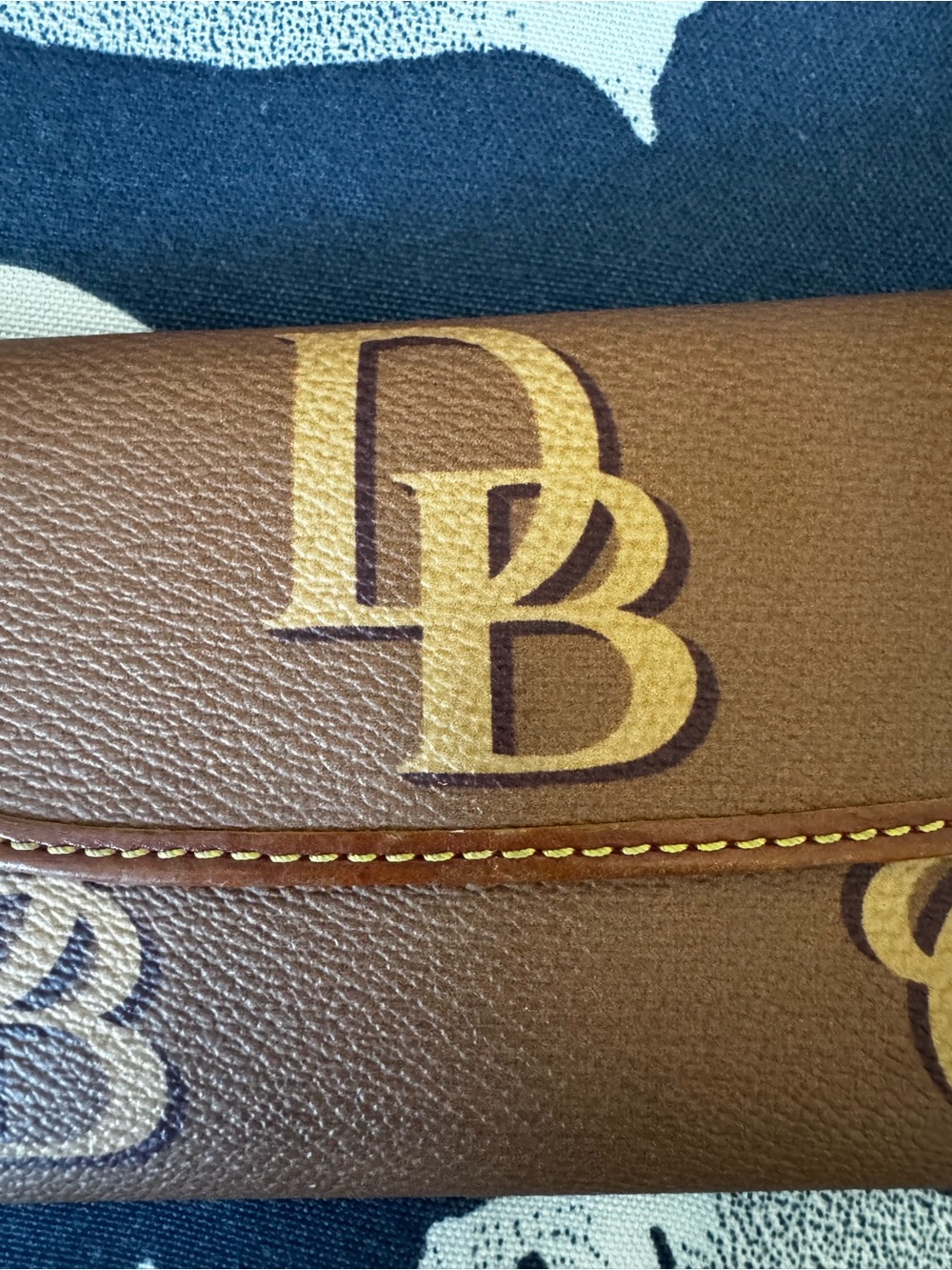Dooney and Bourke Logo Leather Wallet - Picture 2 of 16